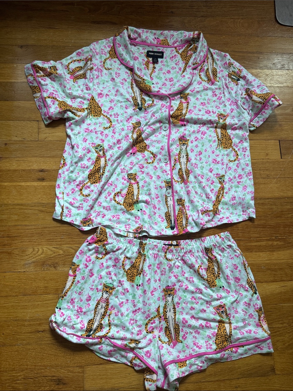 Room service Pink Cheetah Floral Short Pajama Set